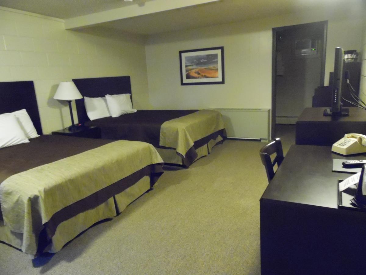 Yellowstone Motel Greybull Bagian luar foto